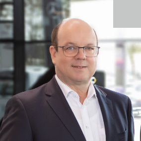 Porträt von Andreas Dornburg, Geschäftsführer, Geschäftsleitung gesamt